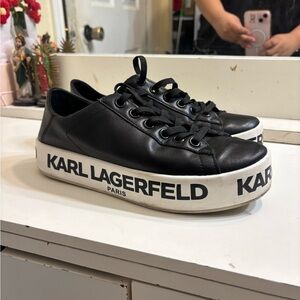 Abella Black Leather Sneakers